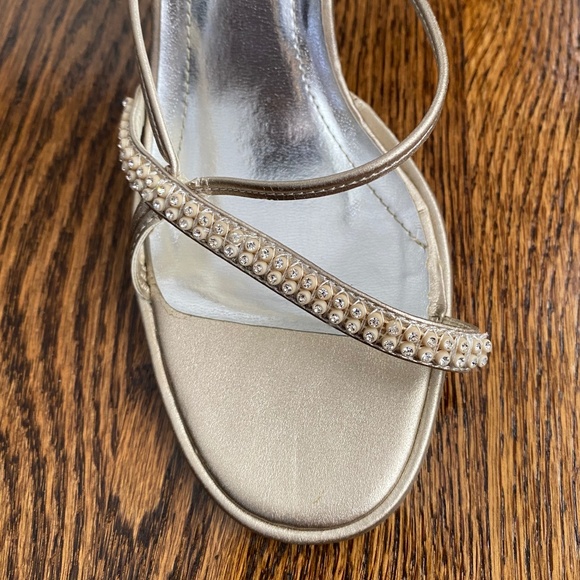 Del Garda Heel Sandals - Sz 6.5 - Picture 14 of 16